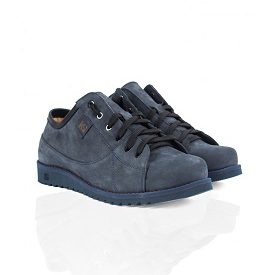 Men’s sports shoes