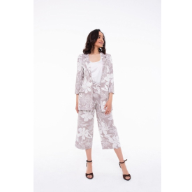 Beige lengthened jacket, in flowers