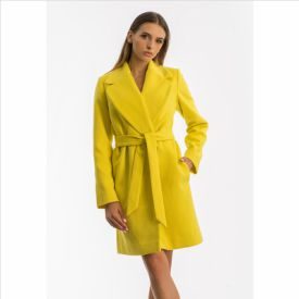 Yellow Coat / Nai Lu-na by Anastasia Ivanova